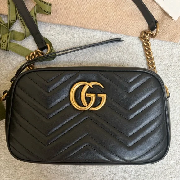 Gucci Black Leather Marmot double G Crossbody Bag - Picture 2 of 4